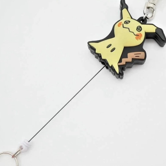 BNWT Japan Pokemon Center Rubber Reel Keyholder Mimikyu - Picture 4 of 8